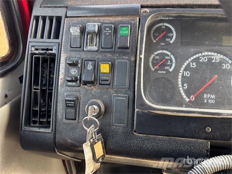 Freightliner FL 112 Kiper kamioni