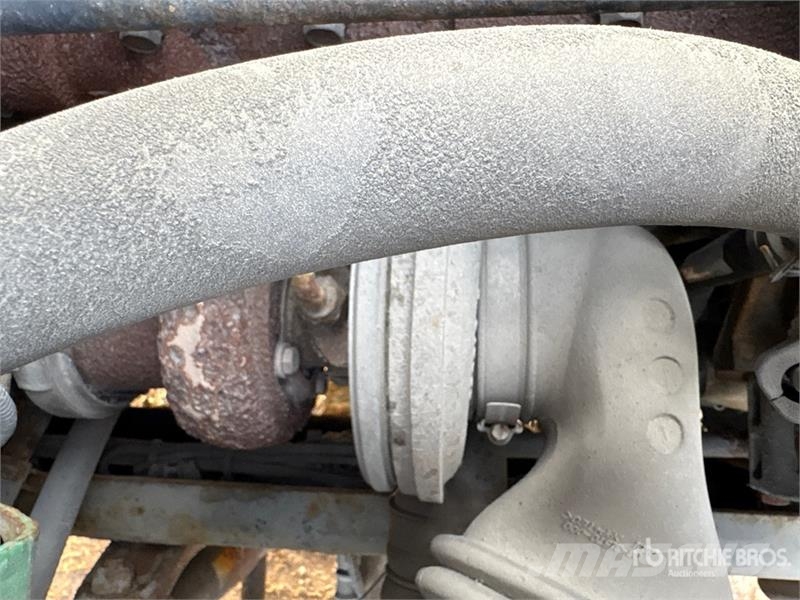 Freightliner lb Straight Boom on Freightliner M2 106 4x2 Boom Kamioni sa kranom