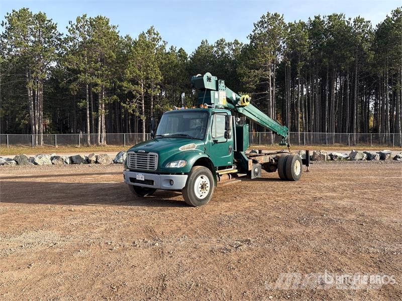 Freightliner lb Straight Boom on Freightliner M2 106 4x2 Boom Kamioni sa kranom