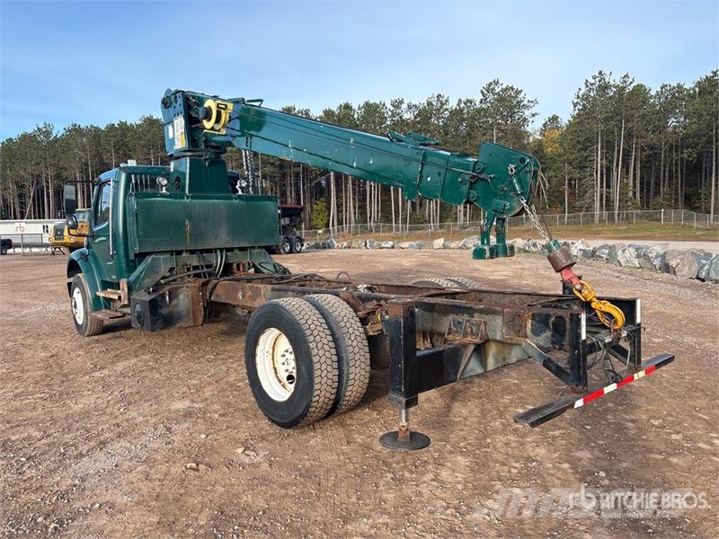 Freightliner lb Straight Boom on Freightliner M2 106 4x2 Boom Kamioni sa kranom