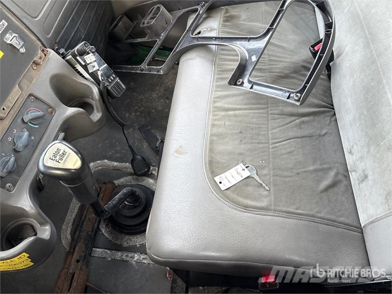 Freightliner lb Straight Boom on Freightliner M2 106 4x2 Boom Kamioni sa kranom