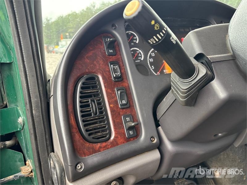 Freightliner M2 106 Kommunalt / generelt kjøretøy