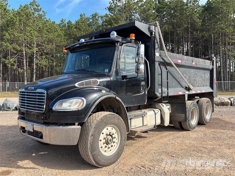 Freightliner M2 106 Bañeras basculantes usadas