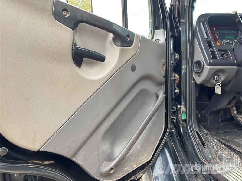 Freightliner M2 106 Bañeras basculantes usadas
