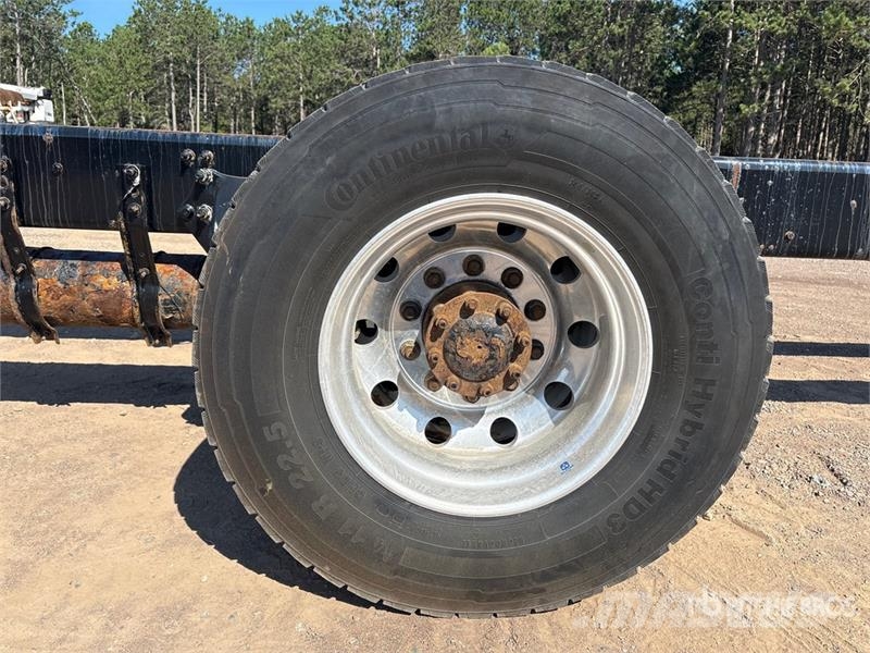 Freightliner M2 106 Cabinas