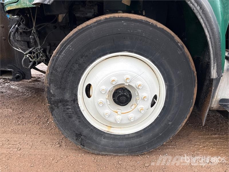 Freightliner M2 106 Kommunalt / generelt kjøretøy