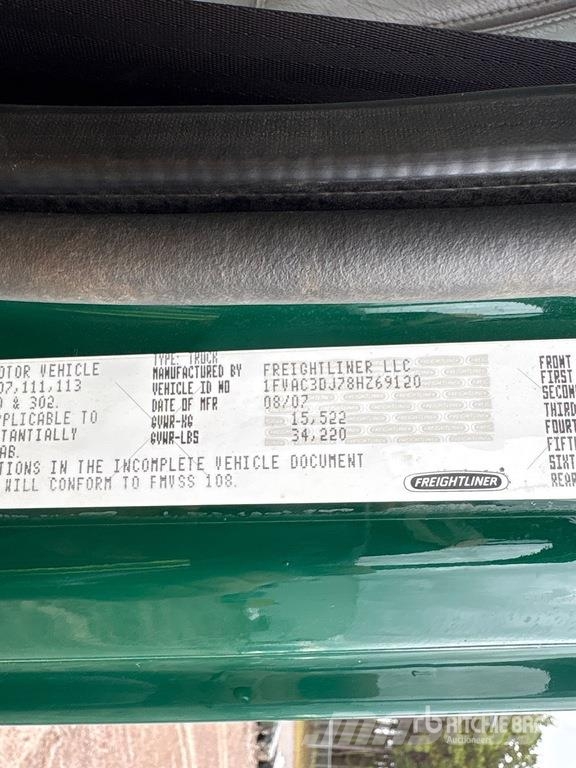Freightliner M2 106 Kommunalt / generelt kjøretøy