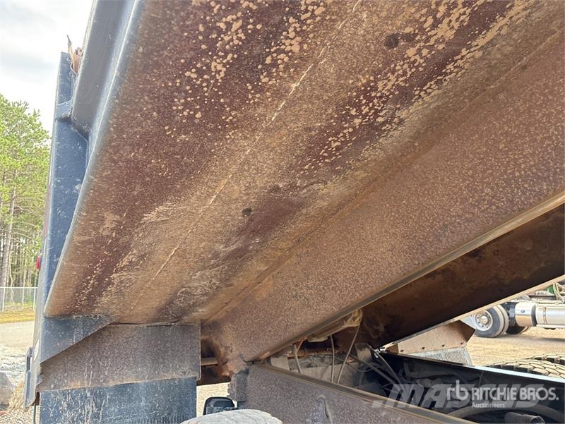 Freightliner M2 106 Bañeras basculantes usadas