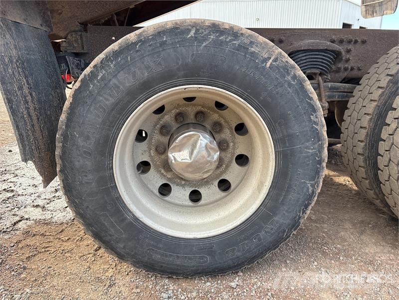 Freightliner M2 106 Bañeras basculantes usadas
