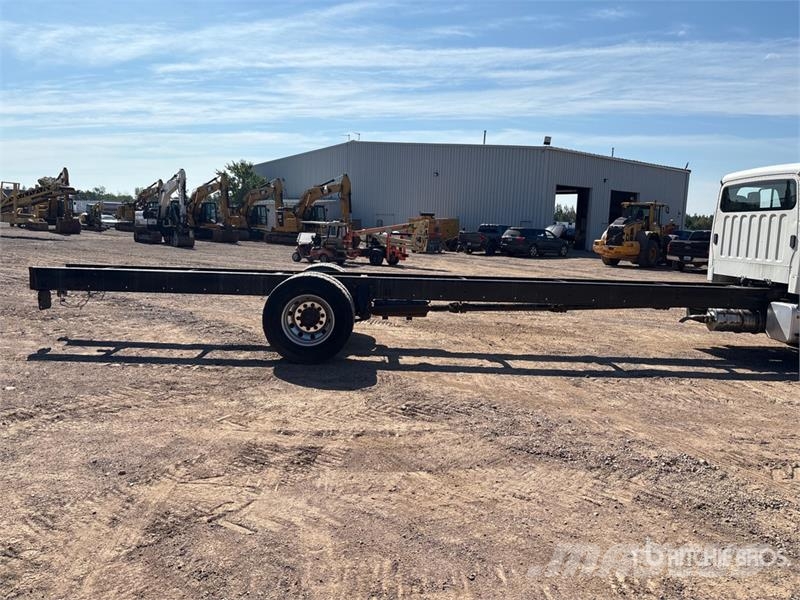 Freightliner M2 106 Cabinas