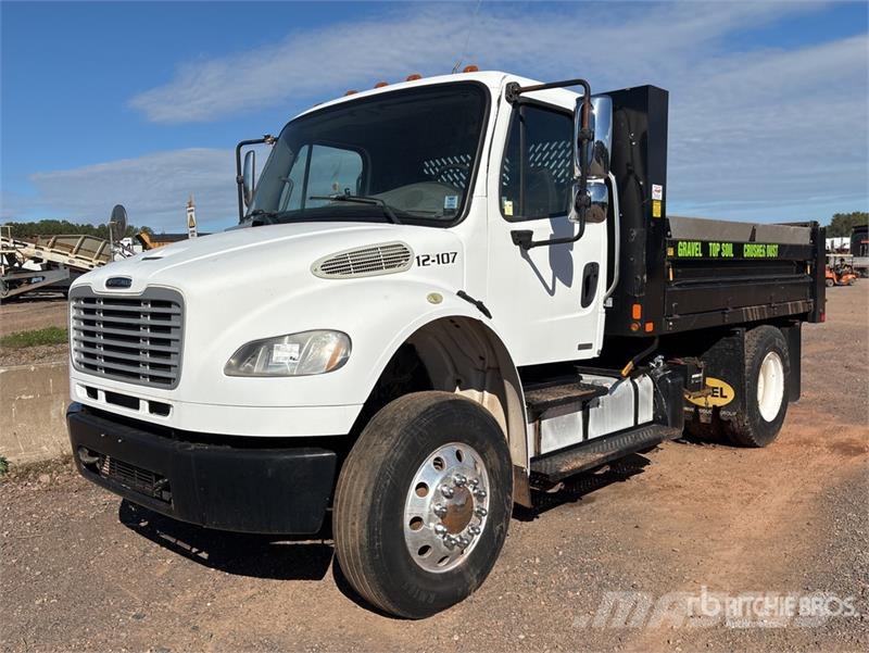 Freightliner M2 106 4x2 S/A Dump Truck (Inoperable) Bañeras basculantes usadas