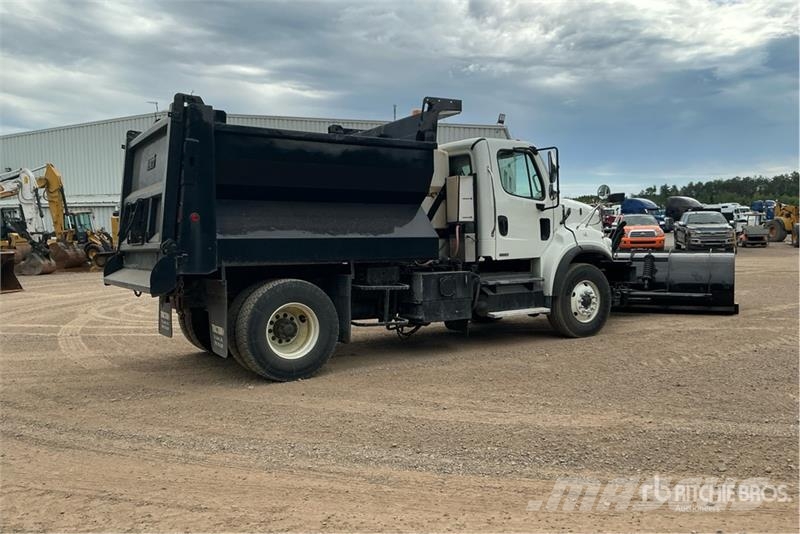 Freightliner M2 106 4x2 Snow Plow Truck Forsvar/Miljø