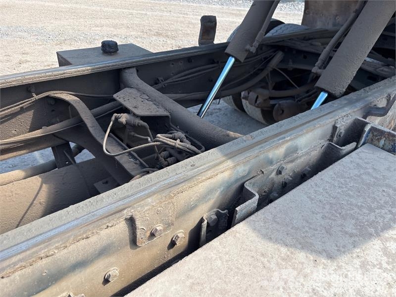 Freightliner M2 106 4x2 Rollback Truck Recovery vozila