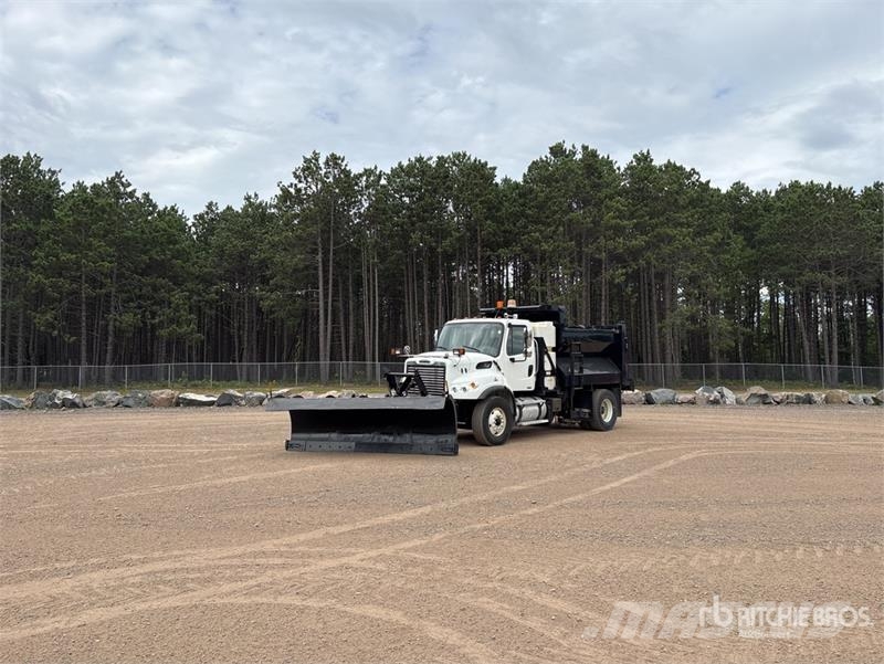 Freightliner M2 106 4x2 Snow Plow Truck Forsvar/Miljø