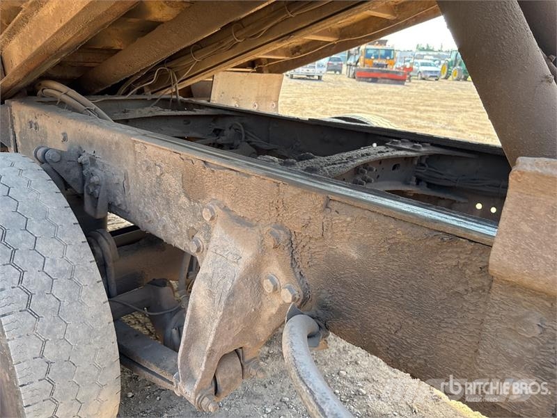 Freightliner M2 106 4x2 Rollback Truck Recovery vozila