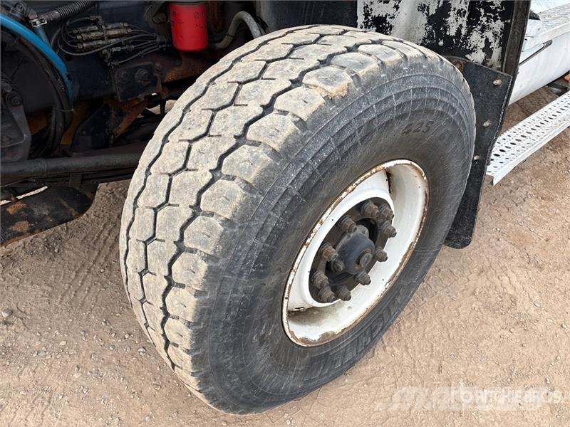 Freightliner M2 112 Komunalna vozila za opštu namenu