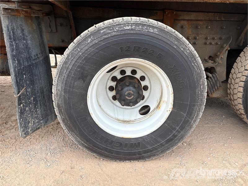 Freightliner M2 112 Komunalna vozila za opštu namenu