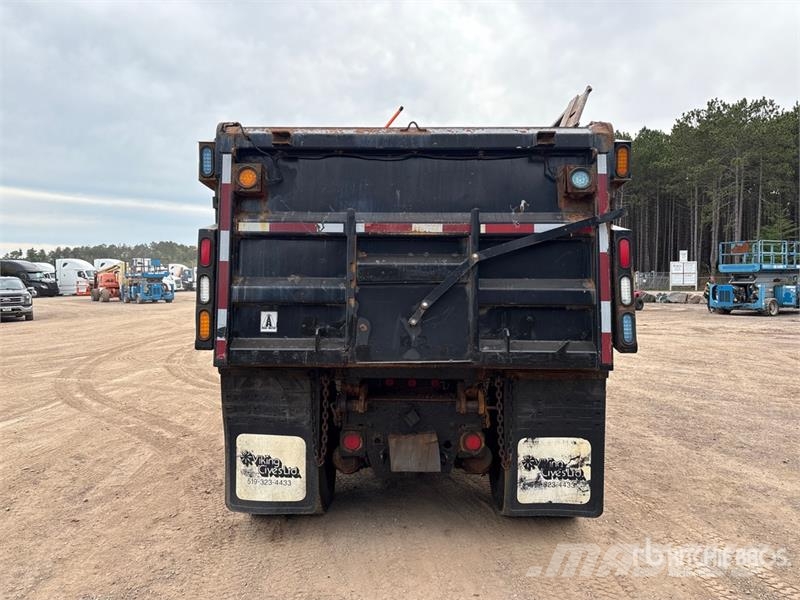 Freightliner M2 112 Komunalna vozila za opštu namenu