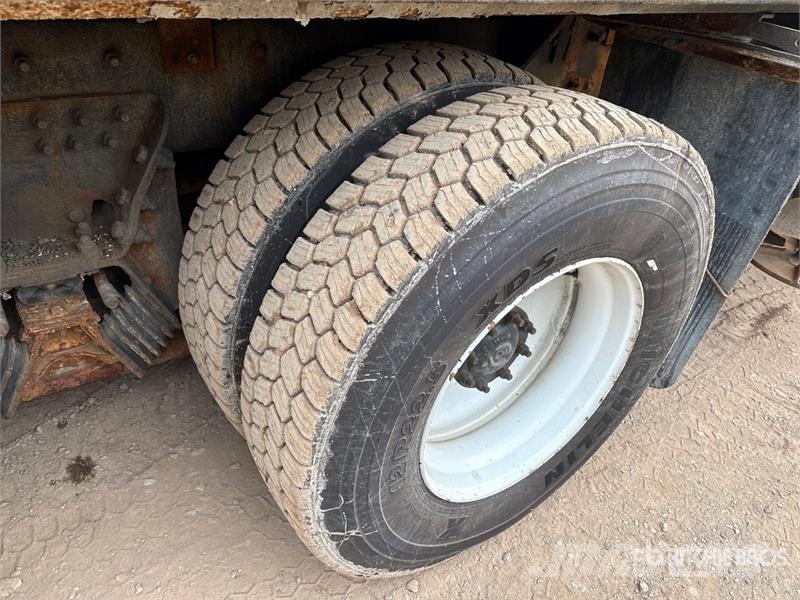 Freightliner M2 112 Komunalna vozila za opštu namenu