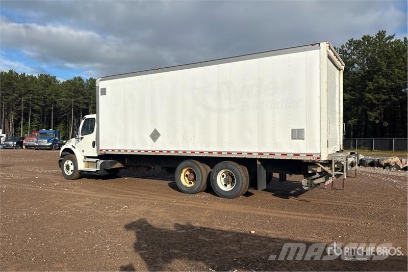 Freightliner M2106 6x4 Van Truck Bakwagens met gesloten opbouw