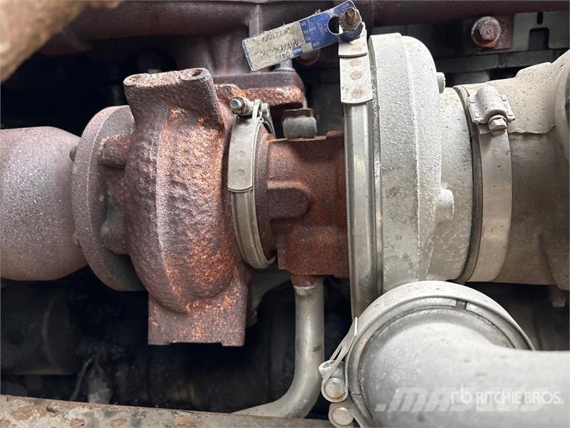 Freightliner M2112 Автокрани