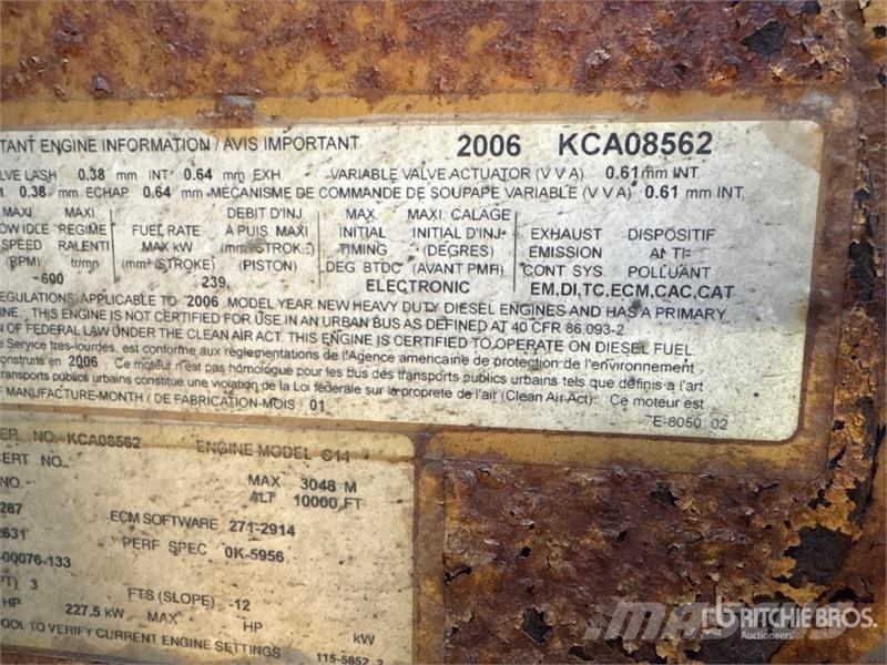 Freightliner M2112 Автомобильные краны
