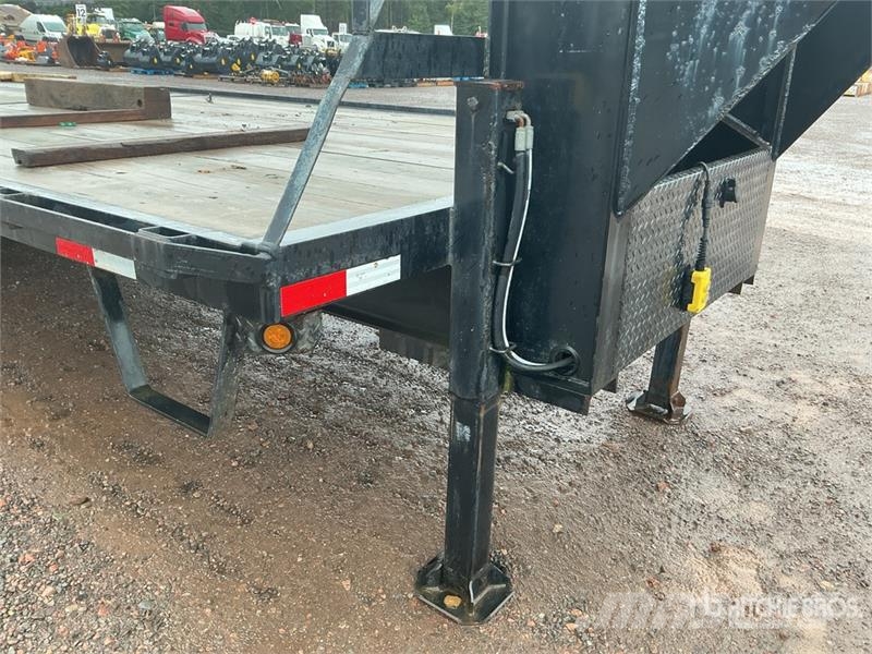 Friesen 25 ft T/A Flatbed Trailer Pritschenanhänger