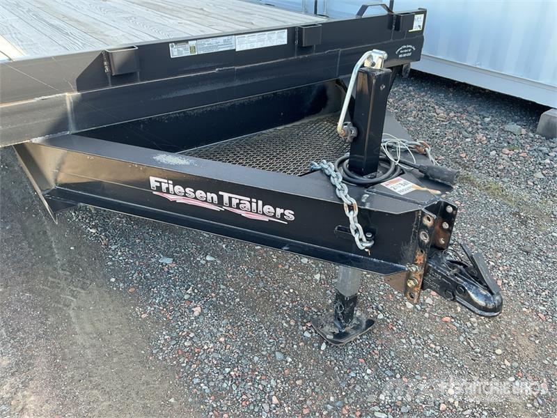 Friesen DE710216 7000 lb 16 ft T/A Equipment Trailer Autotreilerid
