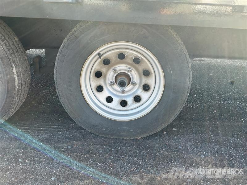 Friesen DE710216 7000 lb 16 ft T/A Equipment Trailer Autotreilerid
