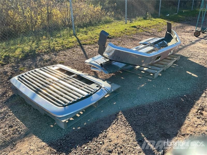  Front Bumper - Fits Truck معدات النقل - غير ذلك