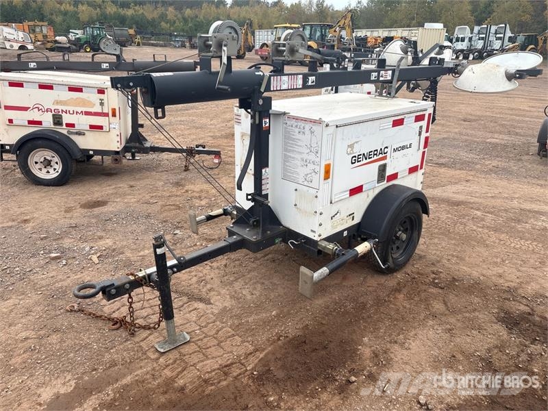 Generac MLT3060M-STD 6 kW Light Tower Torri faro