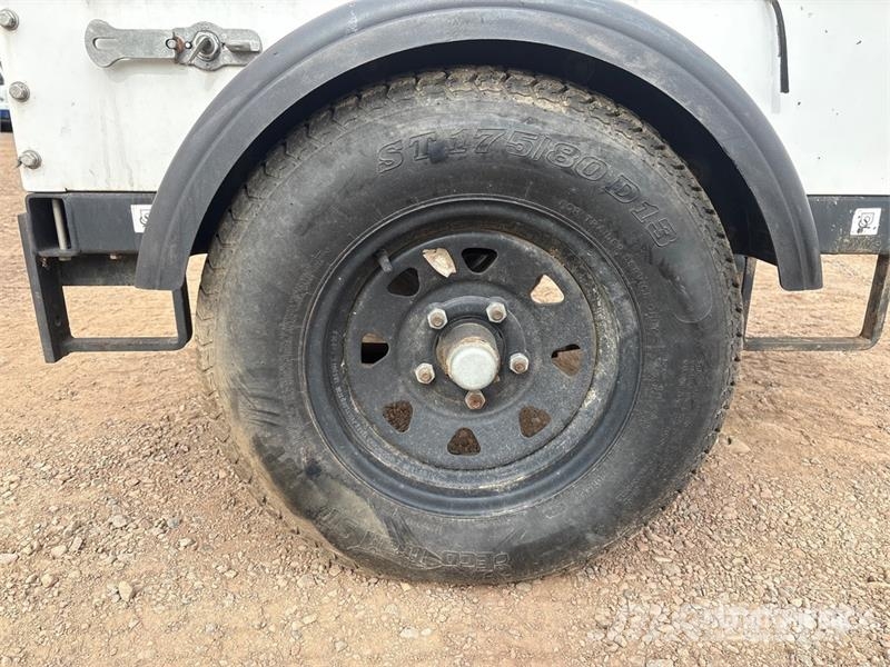 Generac MLT3060M-STD Light Tower (Inoperable) Rasvetni stubovi