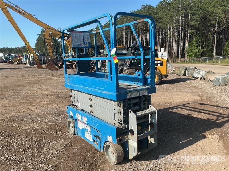 Genie GS-1930 Electric Scissor Lift Saxliftar