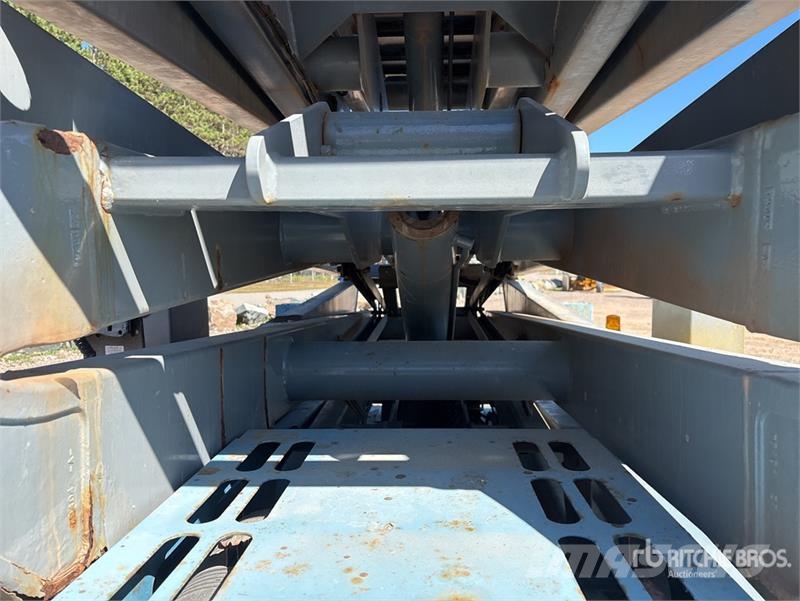 Genie GS-5390RT 4x4 Dual Fuel Scissor Lift 剪式升降機