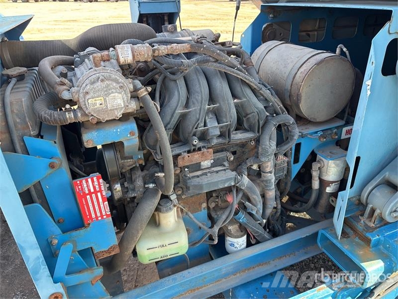Genie GS-5390RT 4x4 Dual Fuel Scissor Lift 剪式升降機