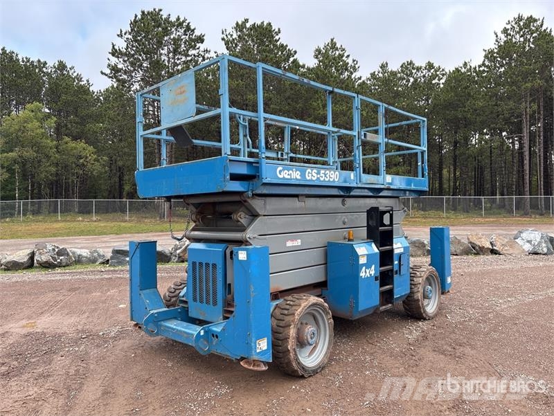 Genie GS-5390RT 4x4 LPG Scissor Lift رافعات مقصية الشكل