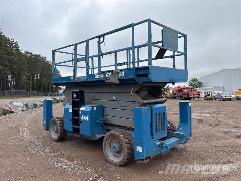 Genie GS-5390RT 4x4 LPG Scissor Lift رافعات مقصية الشكل