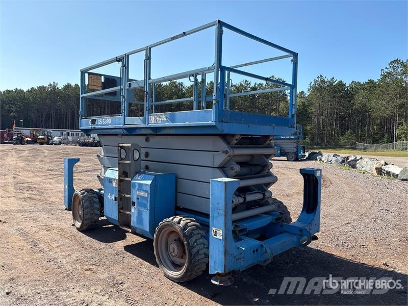 Genie GS-5390RT Diesel Scissor Lift رافعات مقصية الشكل