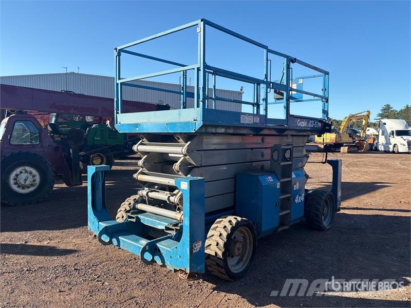 Genie GS-5390RT Dual Fuel Scissor Lift Scheren-Arbeitsbühnen