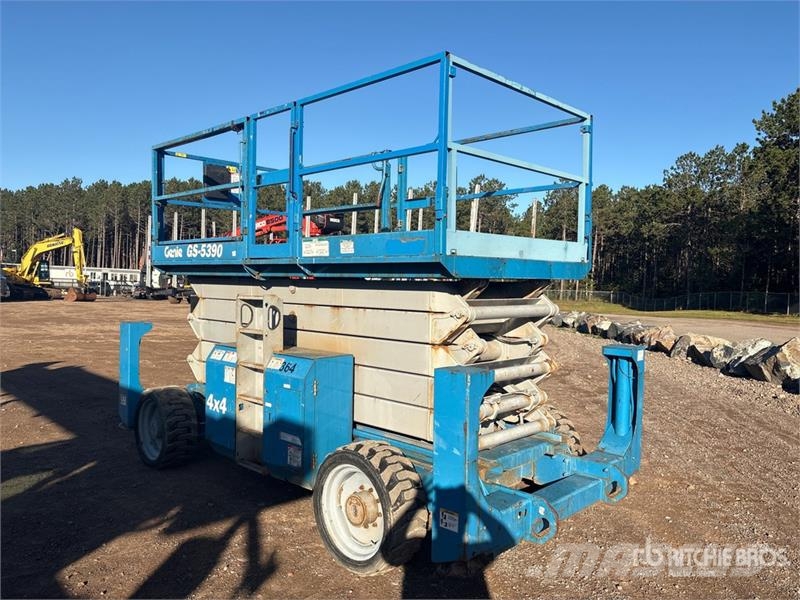 Genie GS-5390RT Dual Fuel Scissor Lift Scheren-Arbeitsbühnen