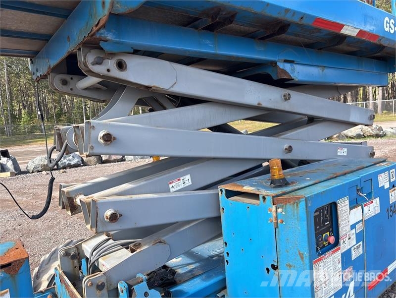 Genie GS2669RT 4x4 Diesel Scissor Lift Scheren-Arbeitsbühnen