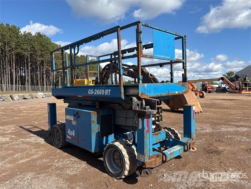 Genie GS2669RT 4x4 Diesel Scissor Lift Scheren-Arbeitsbühnen