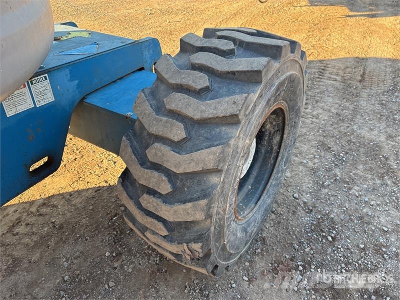Genie Z45/25 4WD Dual Fuel Articulating Boom Lift رافعات سلة مفصلية