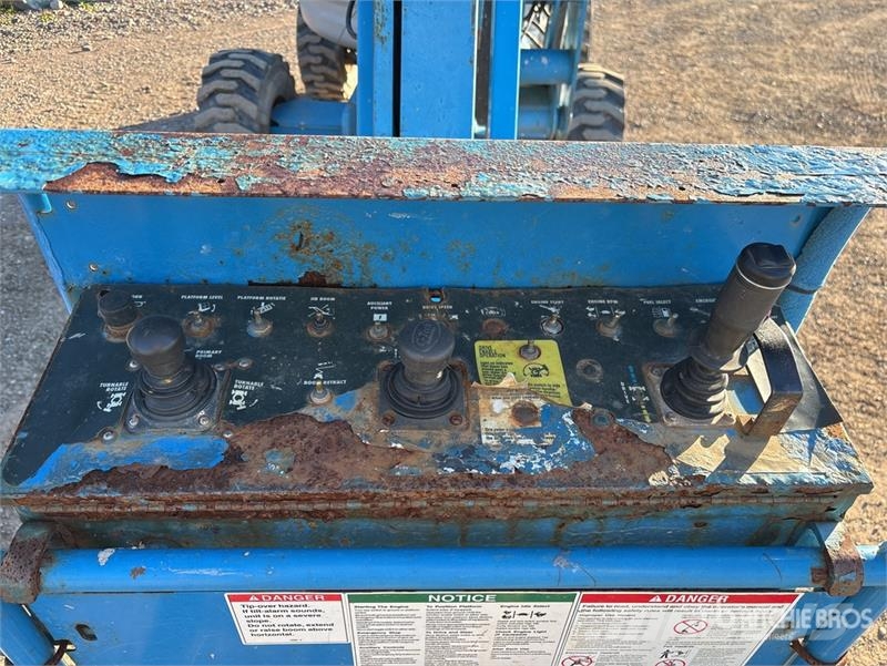 Genie Z45/25 4WD Dual Fuel Articulating Boom Lift رافعات سلة مفصلية