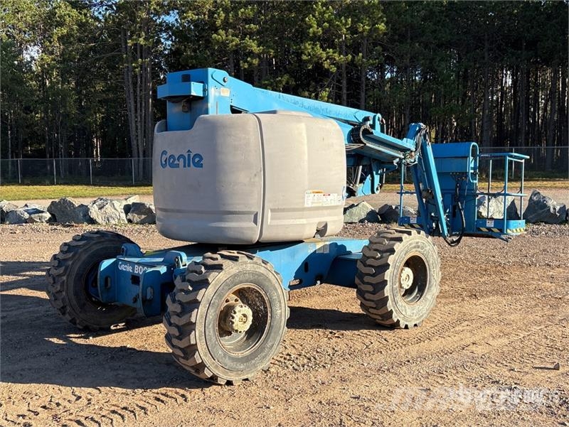 Genie Z45/25 4WD Dual Fuel Articulating Boom Lift رافعات سلة مفصلية