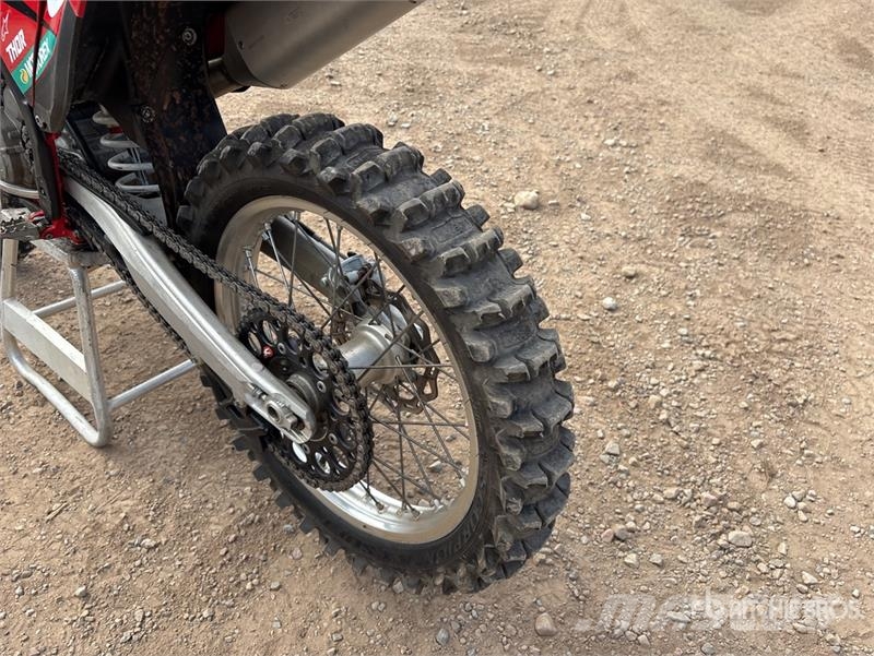 GG MC 450F 250 cc Motocross Bike ATV-k