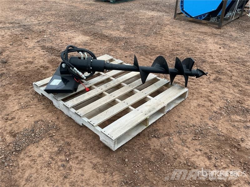  GIYI 12 in Mini Skid Steer Auger (Unused) مثاقيب