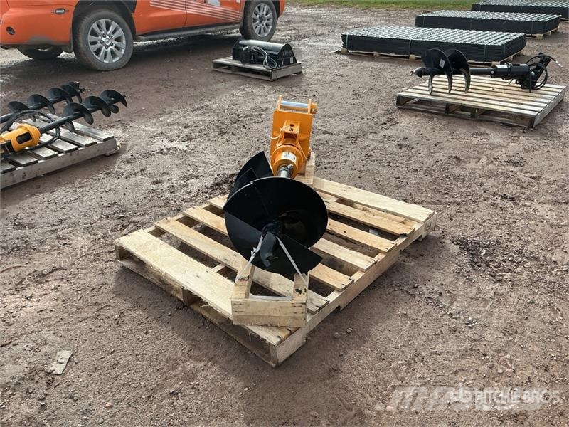  GIYI 17 in Excavator Auger - Fits Cat 305 (Unused) مثاقيب