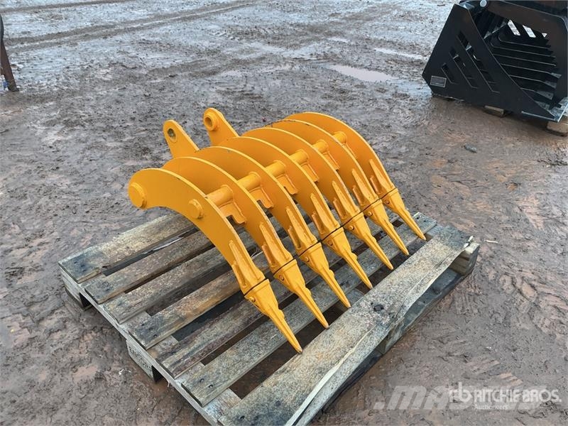GIYI 32 in Excavator Rake - Fits Cat 305 (Unused) Ranghinatori