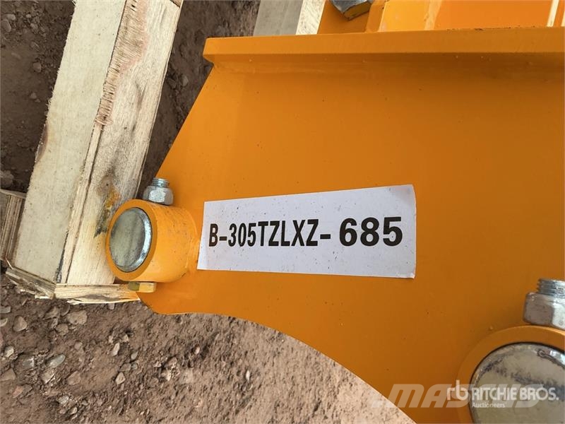 GIYI 34 in Excavator Auger - Fits Cat 305 (Unused) Навесные гидробуры